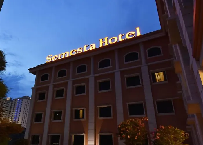 Semesta Heritage Hotel & Convention